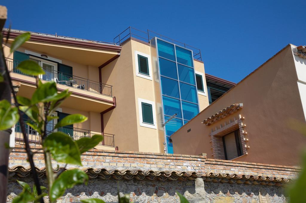 Meridiana Hotel Taormina Bagian luar foto